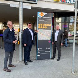 Erste Mobilitätsstationen an den Bahnhöfen Troisdorf-Mitte und Spich fertig gestellt