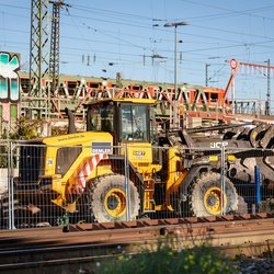 Land und Bahn machen Schiene stark für die Zukunft mit dem Investitionspaket „Robustes Netz II“